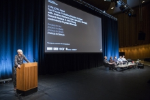 Picture of Krystian Woznicki introducing the panel "Tacit Futures #1: Building Snowden Archives"