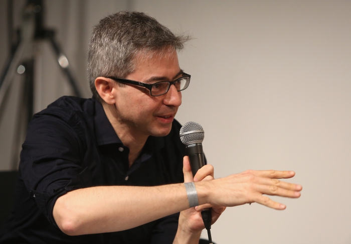 Alessandro Ludovico at "Middle Session: The Middle to Come", transmediale 2017